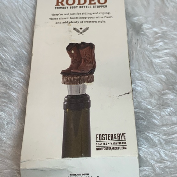 Foster & Rye Cowboy Boot
Bottle Stopper NEW - Picture 2 of 2
